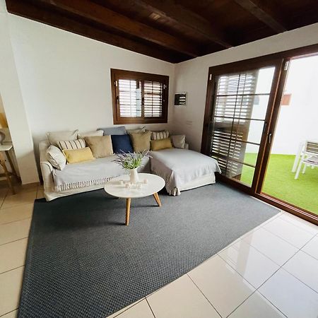 Hermosa Casa Al Mar Corralejo Exterior photo